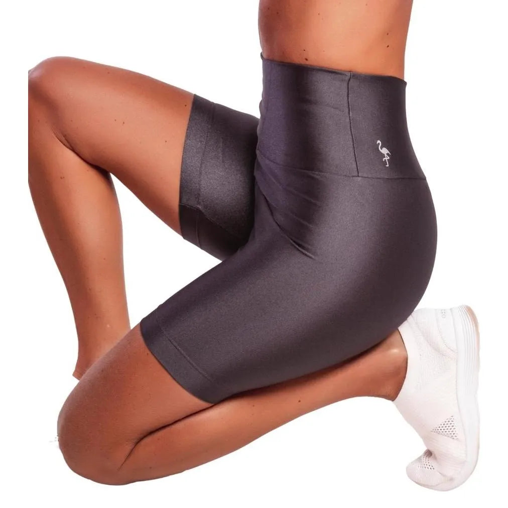 Satin Touch Sculpt Short - Carbox | Glossy