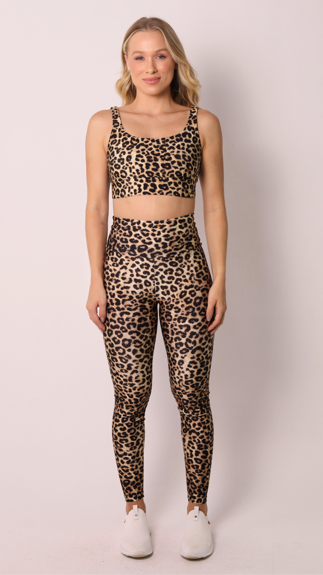 Glossy activewear product image