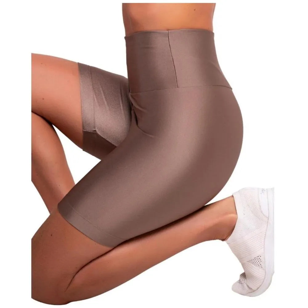 Satin Touch Sculpt Short - Castanho | Glossy