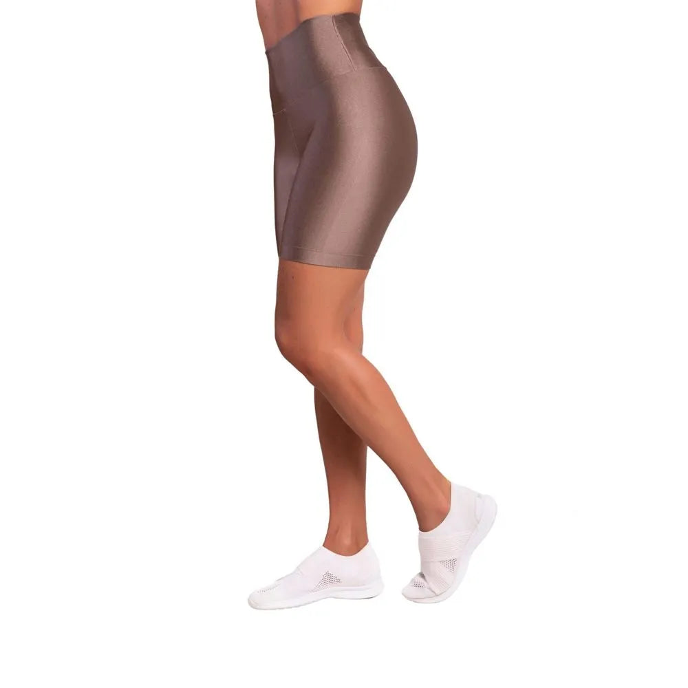 Satin Touch Sculpt Short - Castanho | Glossy