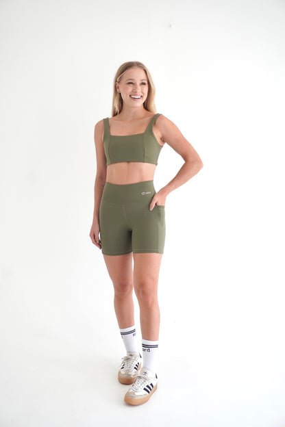 2-Piece Sculpt Set: Short & Bra | Glossy