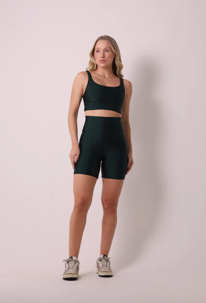 Satin Touch Sculpt Short - Bonsai | Glossy