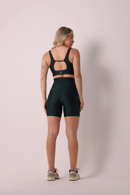 Satin Touch Sculpt Short - Bonsai | Glossy