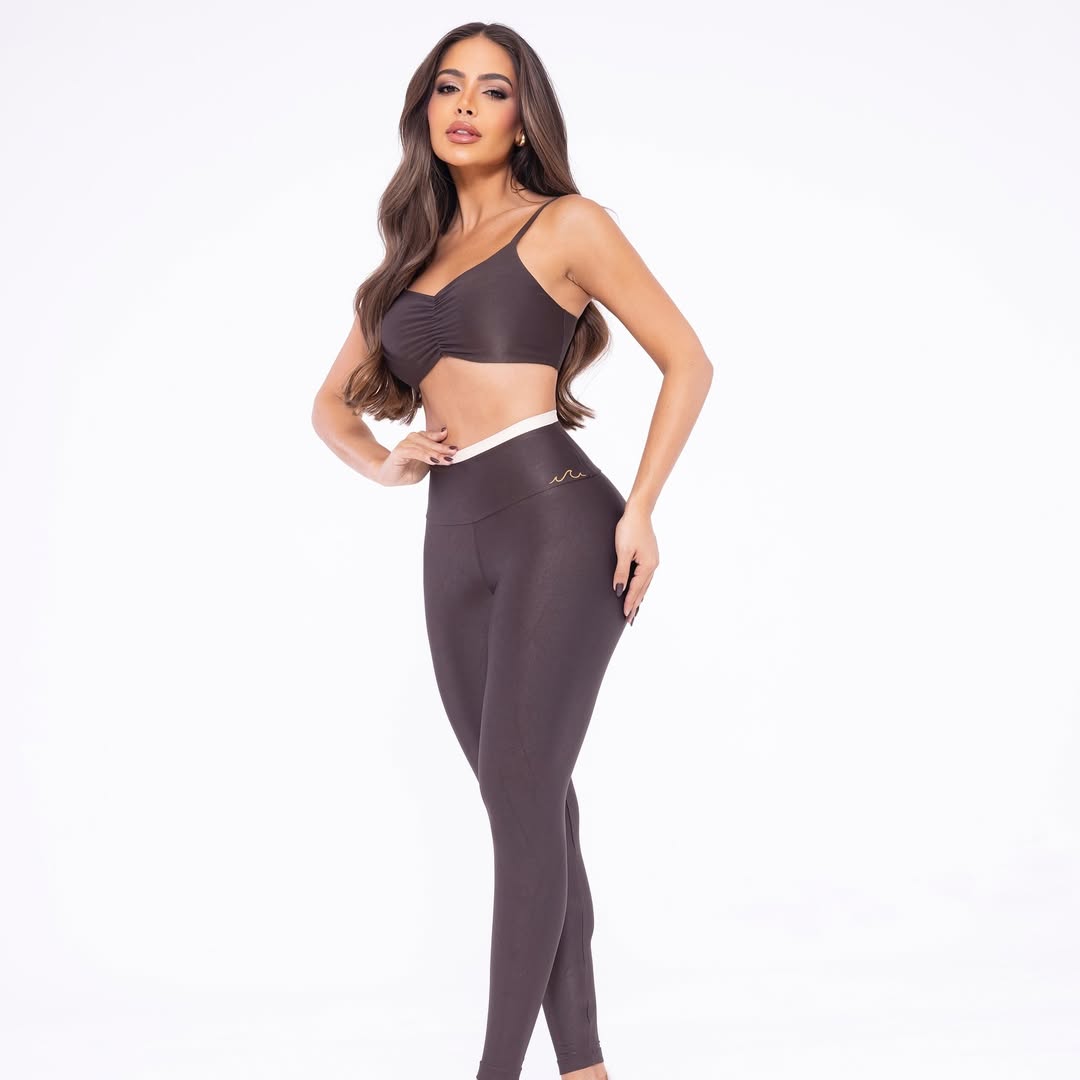 Duo Color Set — Bra & Leggings in Bronze | Mareo