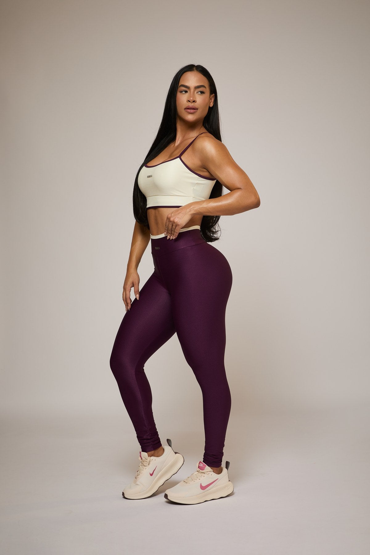 Via Mafia Joy Set — Cream & Wine two-tone bra & leggings