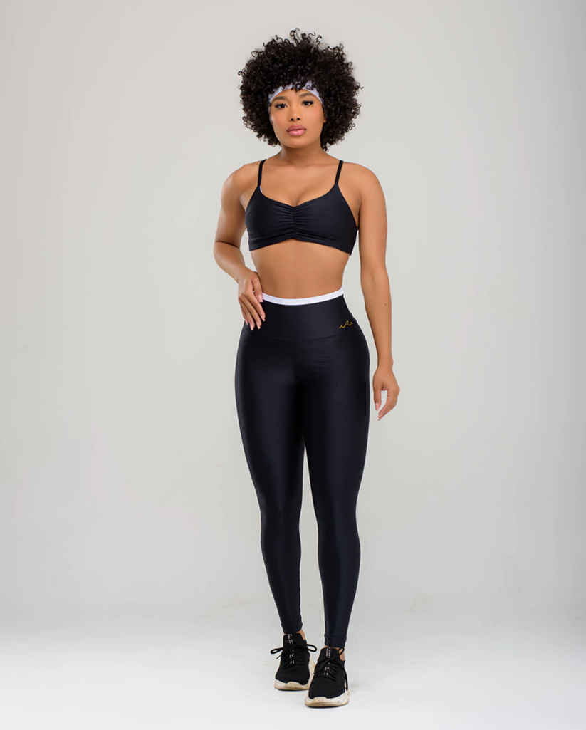 Duo Color Set — Bra & Leggings in Black & White | Mareo