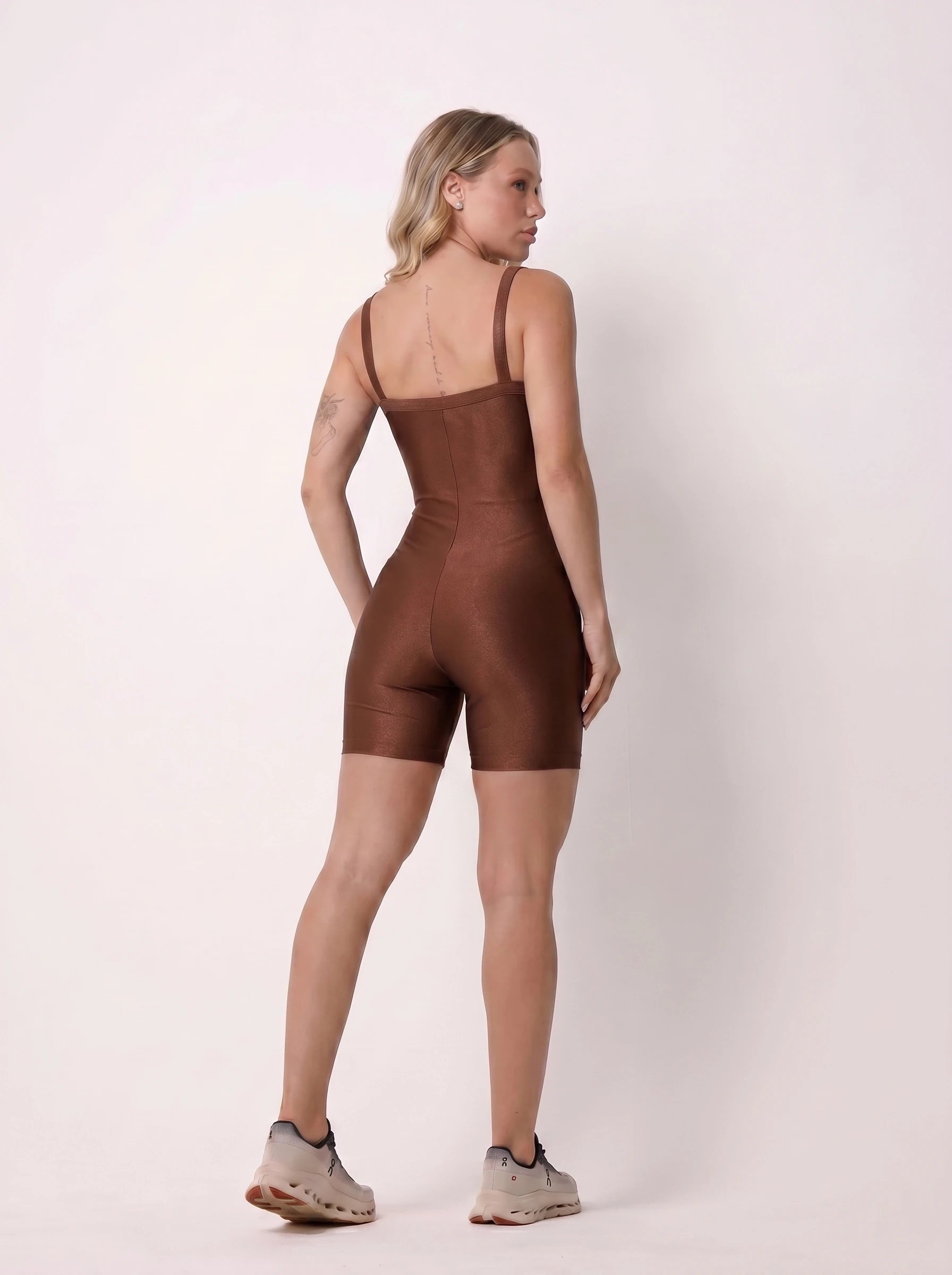 Sculpia Onepiece – Short Cut